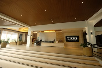 The Tropics At Macarthur Park Resort And Convention Center,,4 star