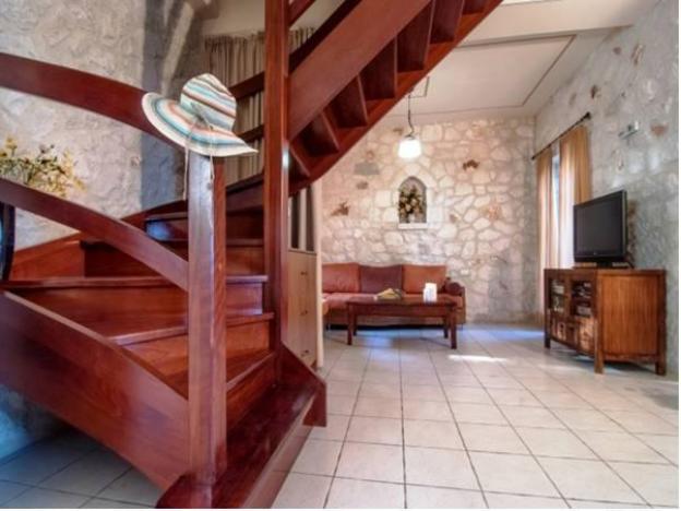 emerald villas and suites