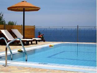 emerald villas and suites