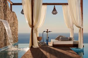 emerald villas and suites