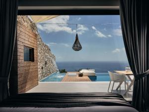 emerald villas and suites
