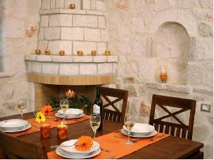 emerald villas and suites