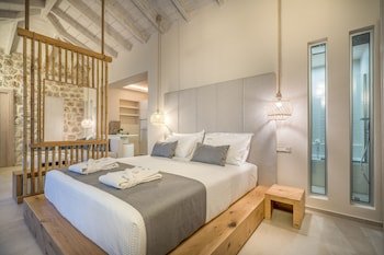 emerald villas and suites