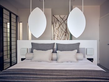 emerald villas and suites