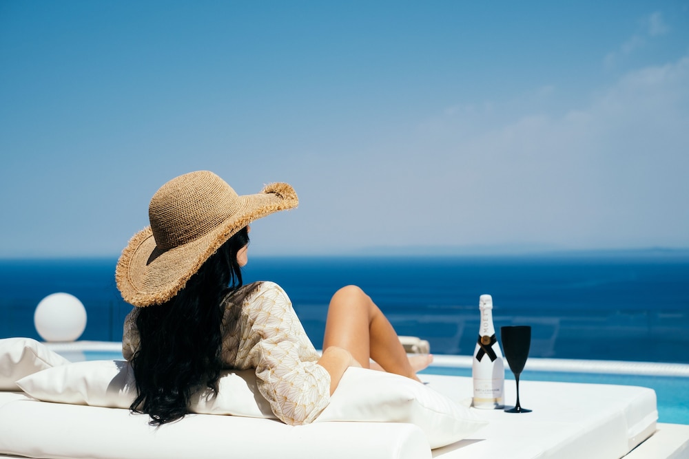 emerald villas and suites