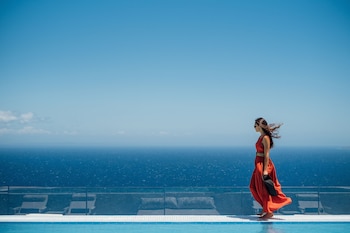 emerald villas and suites