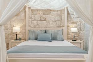 emerald villas and suites