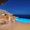 emerald villas and suites