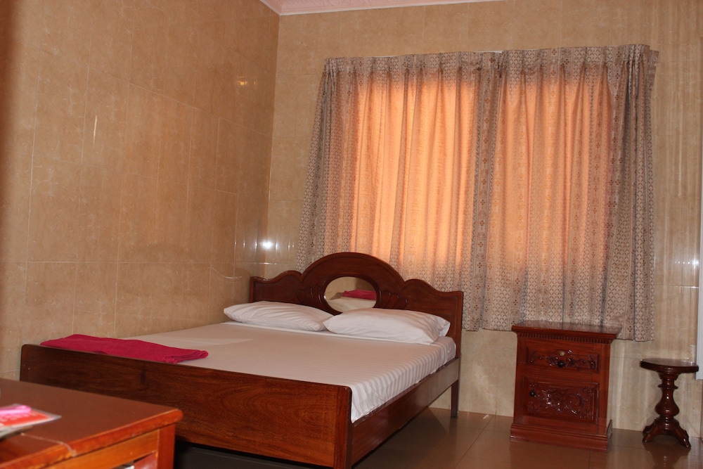 lucky 1 guesthouse
