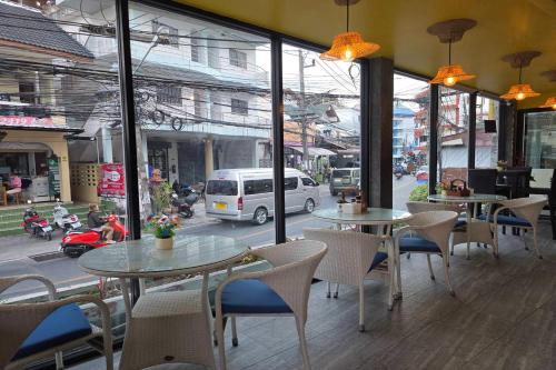 aandn residence patong