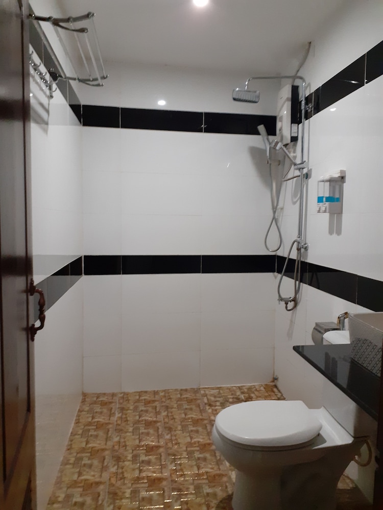 new season riverside hotel