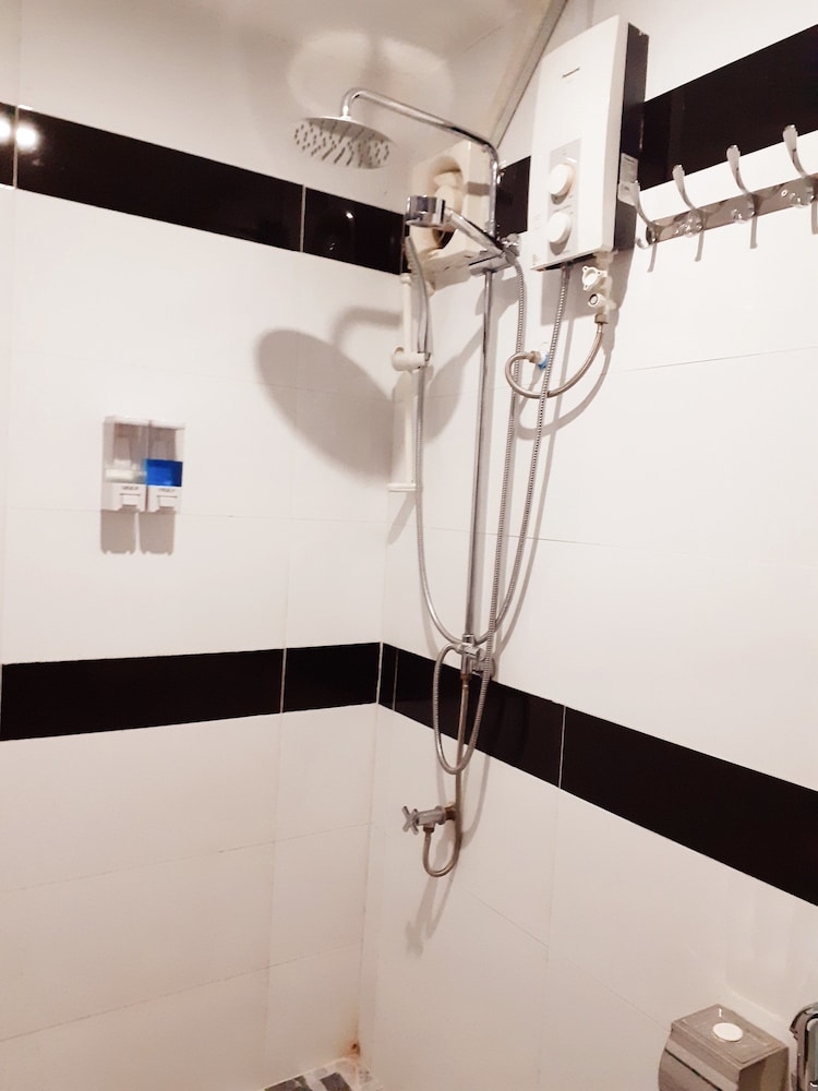 new season riverside hotel