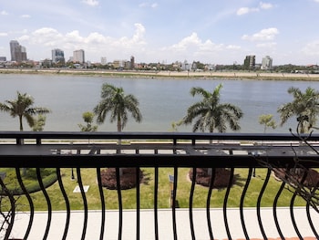 new season riverside hotel