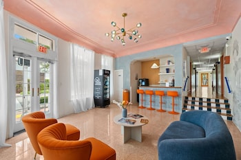 blue flamingo suites