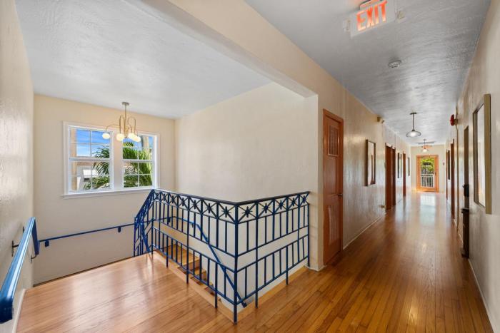 blue flamingo suites