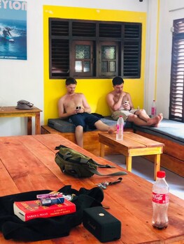 wake n flow ahangama