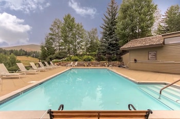 Elkhorn Bluff Condo With Community & Resort Amenities,,2 star