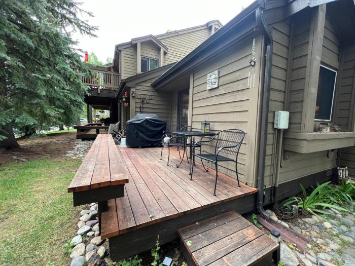 elkhorn bluff condo with community and resort amenities