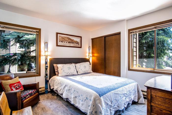 elkhorn bluff condo with community and resort amenities