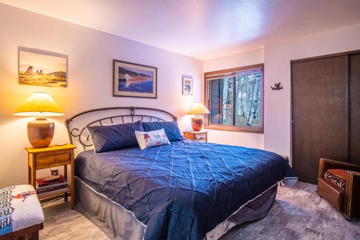 elkhorn bluff condo with community and resort amenities