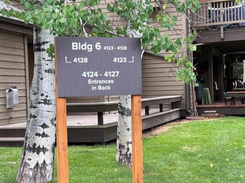 elkhorn bluff condo with community and resort amenities
