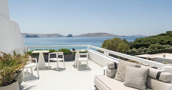 hotiday mykonos north coast