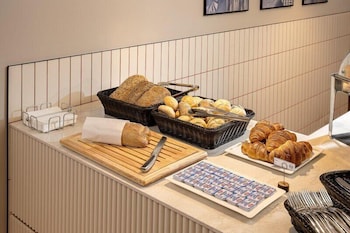 bandb hotel wroc aw old town