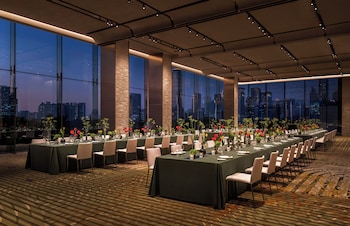 andaz one bangkok by hyatt