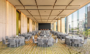 andaz one bangkok by hyatt