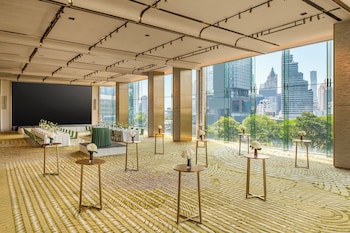 andaz one bangkok by hyatt