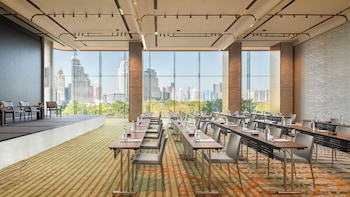 andaz one bangkok by hyatt