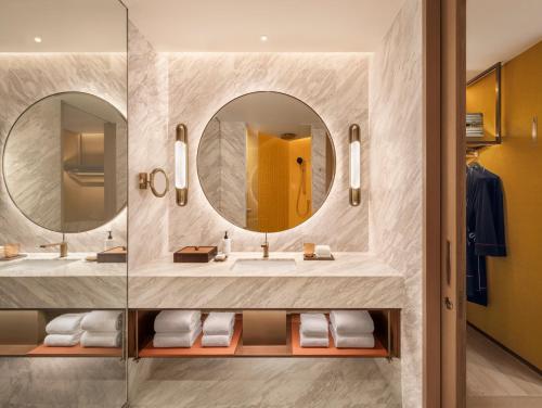 andaz one bangkok by hyatt