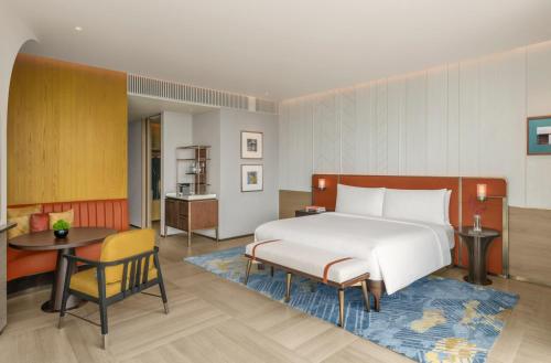 andaz one bangkok by hyatt