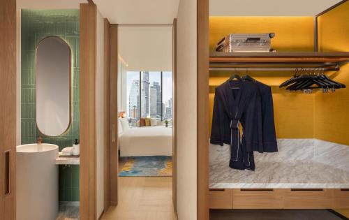 andaz one bangkok by hyatt