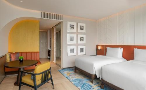 andaz one bangkok by hyatt