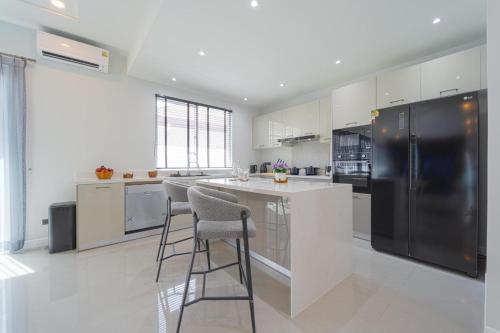 modern villa 3br great location kl3
