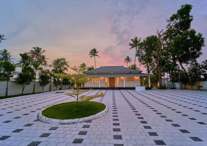 ashtamudi lake villa by voye homes