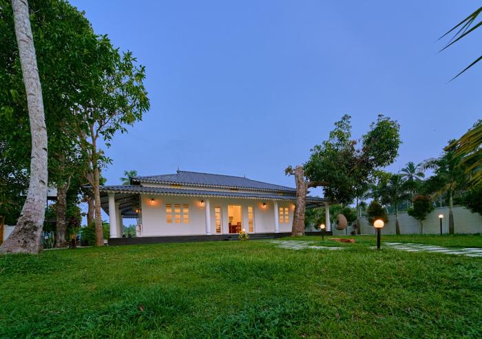 ashtamudi lake villa by voye homes