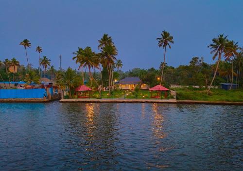ashtamudi lake villa by voye homes