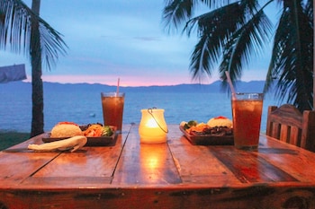 Rio Beach Resort,,3 star