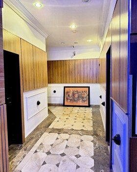 Luxxe Suites By Almond,,4 star