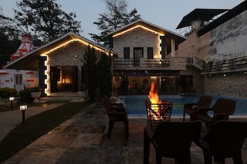 the amaltas villa by jungle diaries