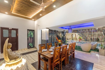 the amaltas villa by jungle diaries