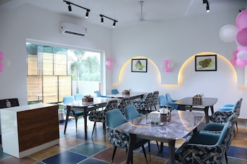 prakaram resort and cafe