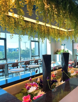 uberzen residence hotel