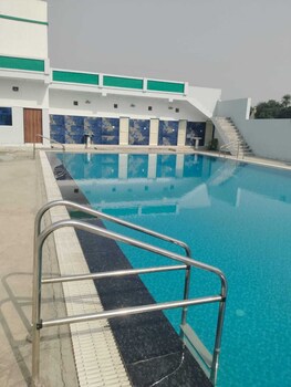 manglam farm and resort greater noida