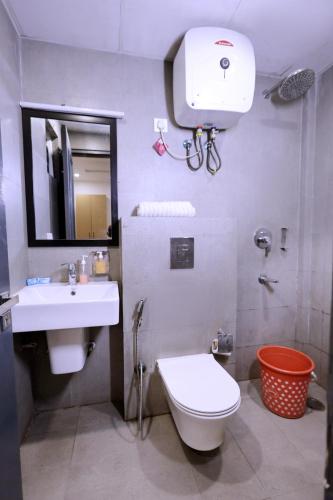 hotel red chilly pitampura
