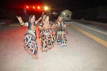 raj dunes resort