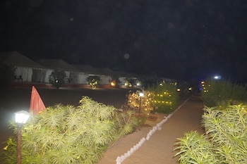raj dunes resort