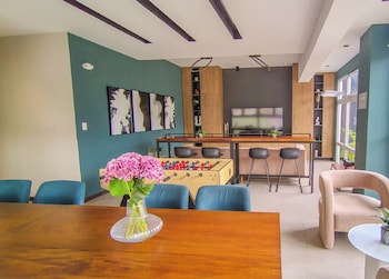 L Aurora Inn Apart,,4 star